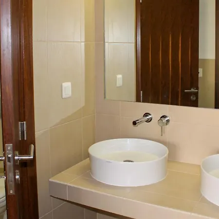 Herdade Dos Salgados, T2 12b 4c, Lagoas *